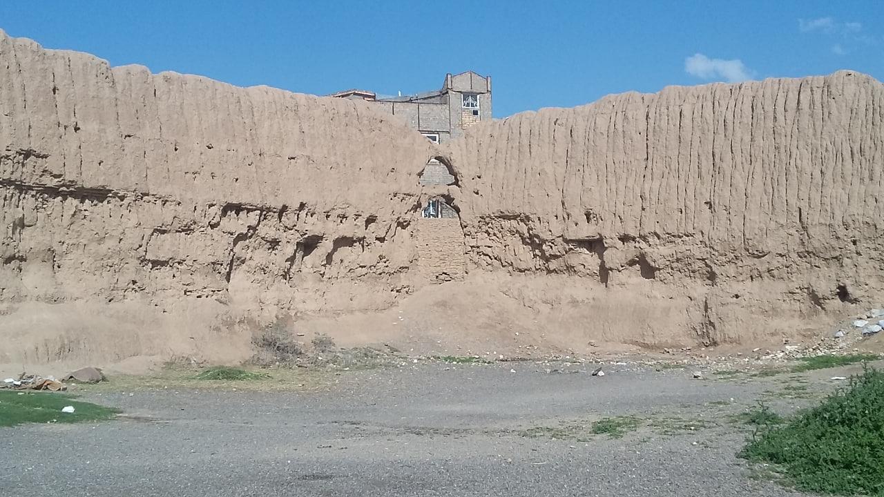 قلعه گبری ساسانی قم