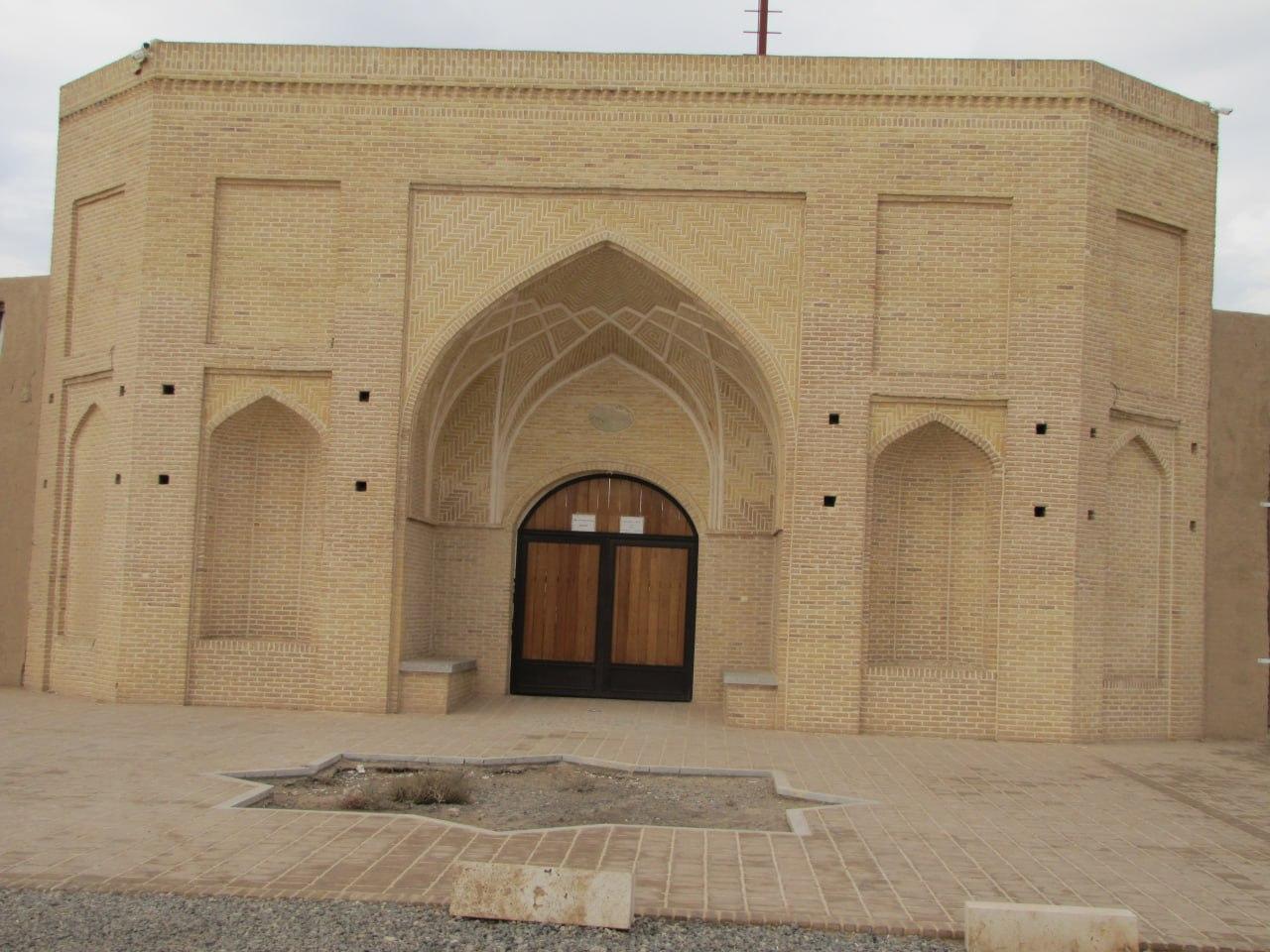 قلعه کامکار یا قلعه صدرالممالک اردبیلی  یا مزرعه نصرت آبادقم