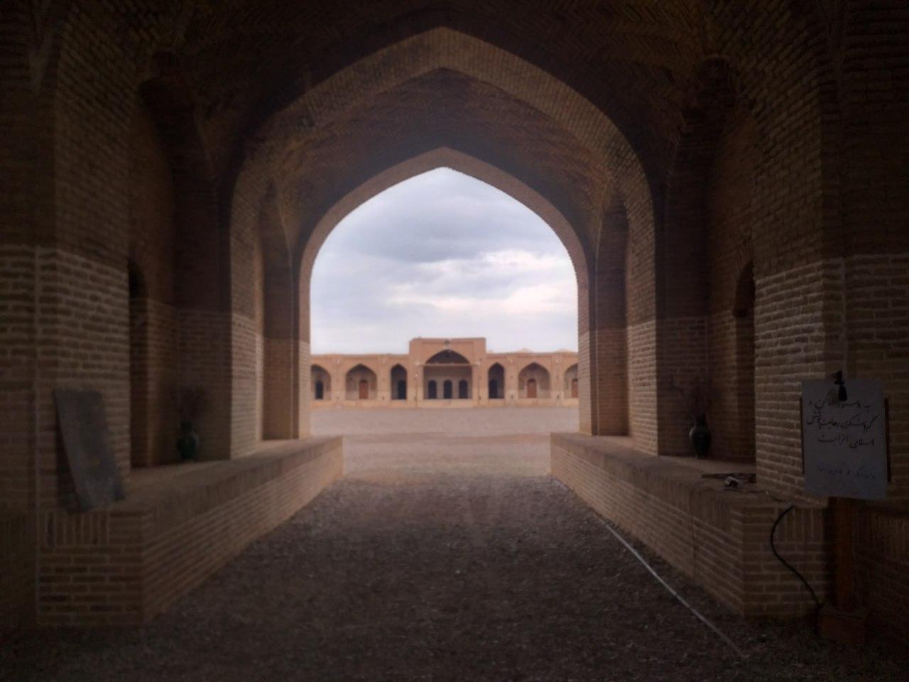 کاروانسرای دیر گچین