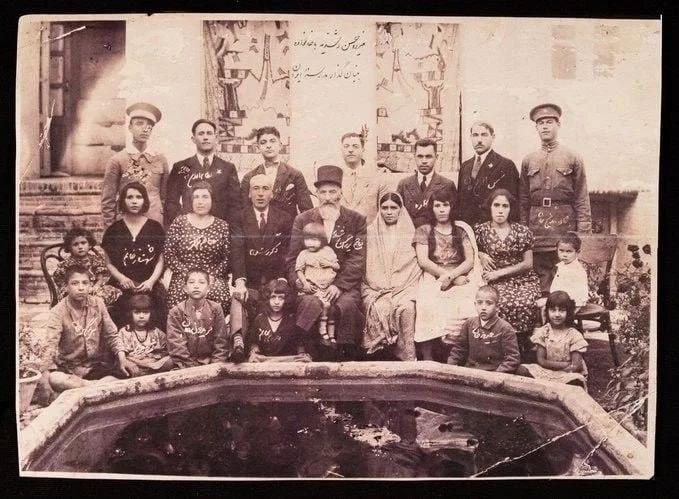 میرزاحسن رشدیه و خانواده